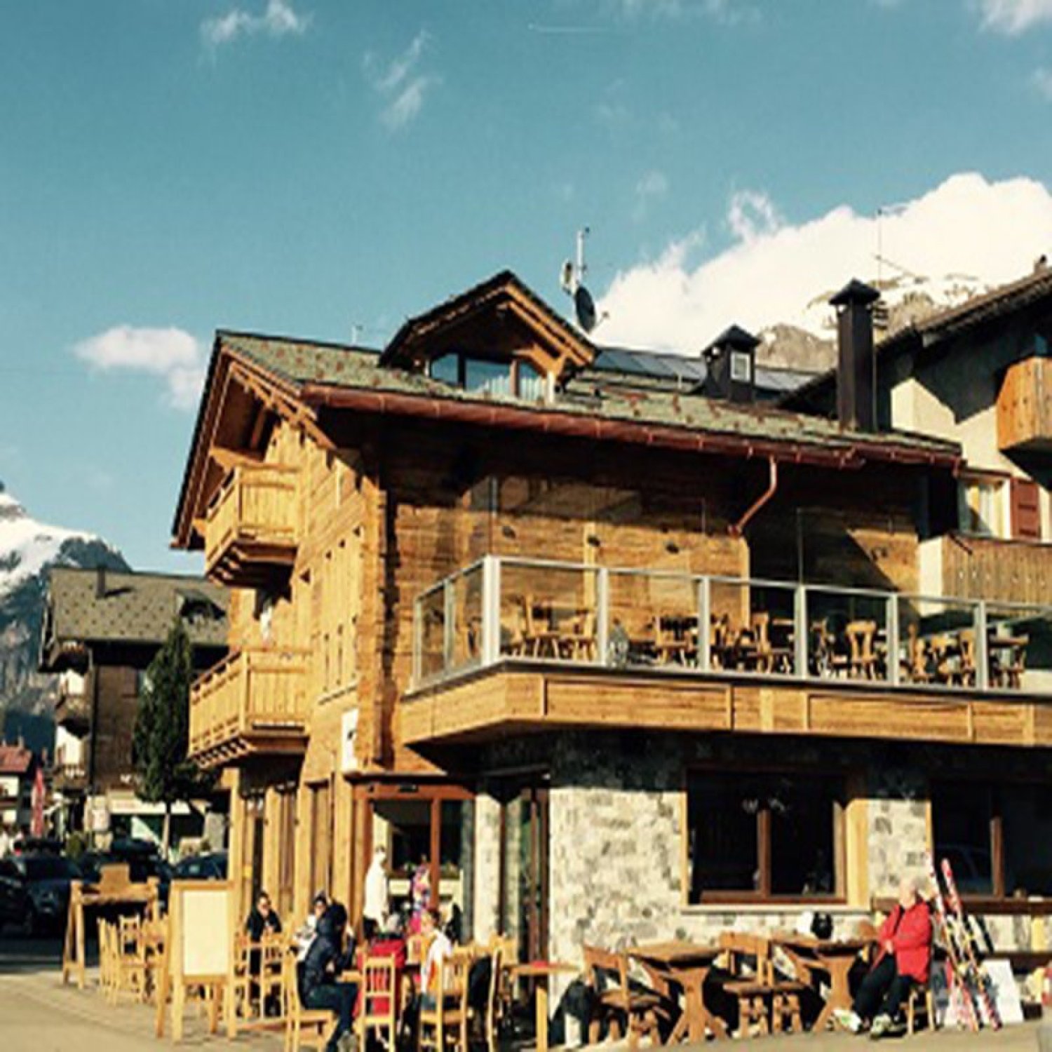 https://www.valtellinaok.com/Foto/Ristoranti/79/ristorante focolare livigno.jpg